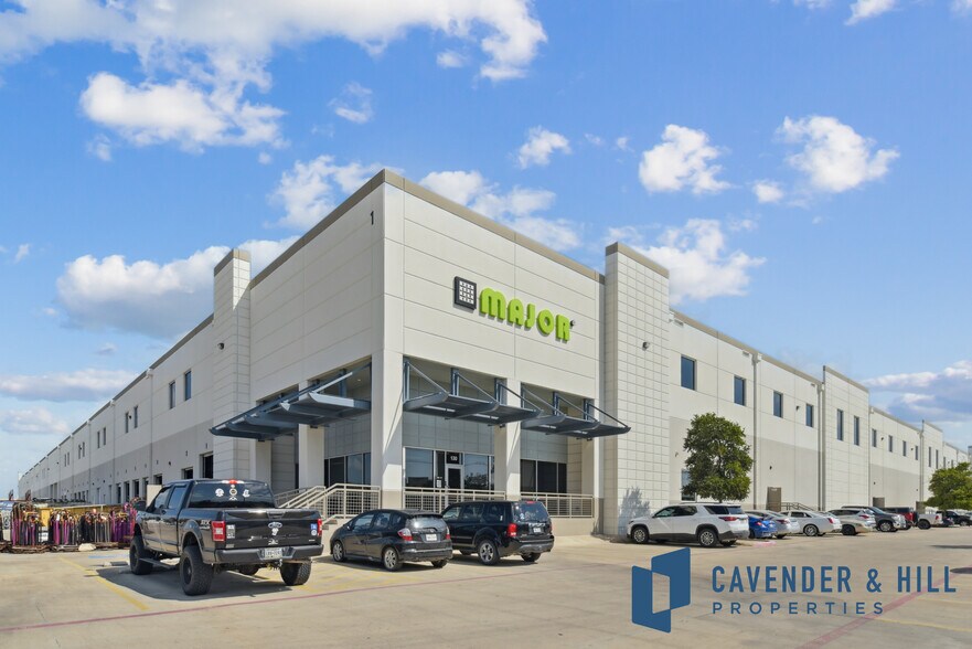 More Photos Of 17745 Lookout Rd, Schertz Unknown For Lease