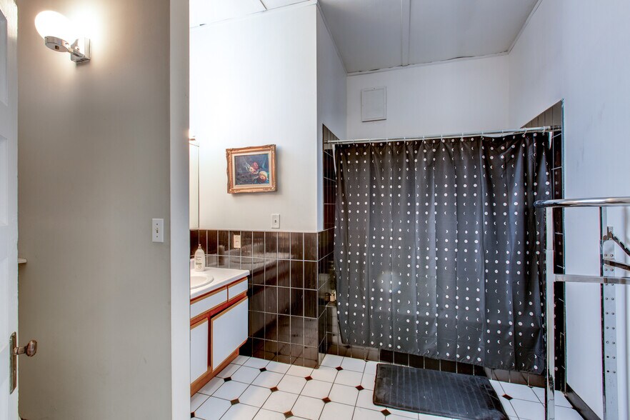 More Photos Of 2101-2111 W 29th Ave, Denver Loft Creative Space For Lease