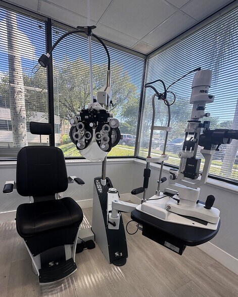 More Photos Of 5210 Linton Blvd, Delray Beach Medical For Lease