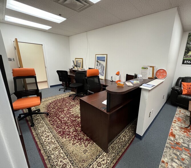 More Photos Of 1301 W Forest Grove Rd, Vineland Flex For Lease