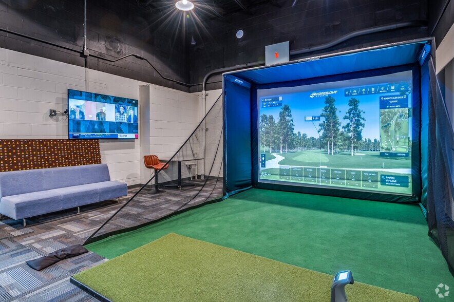 More Photos Of 2001 Marathon St, Neenah Apartments For Sale