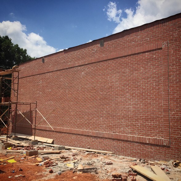 More Photos Of 2371 Hosea L Williams Dr SE, Atlanta Storefront For Sale