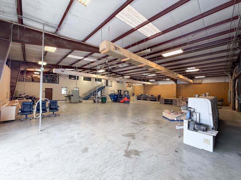 More Photos Of 3642 Bacor Rd, Houston Warehouse For Sale