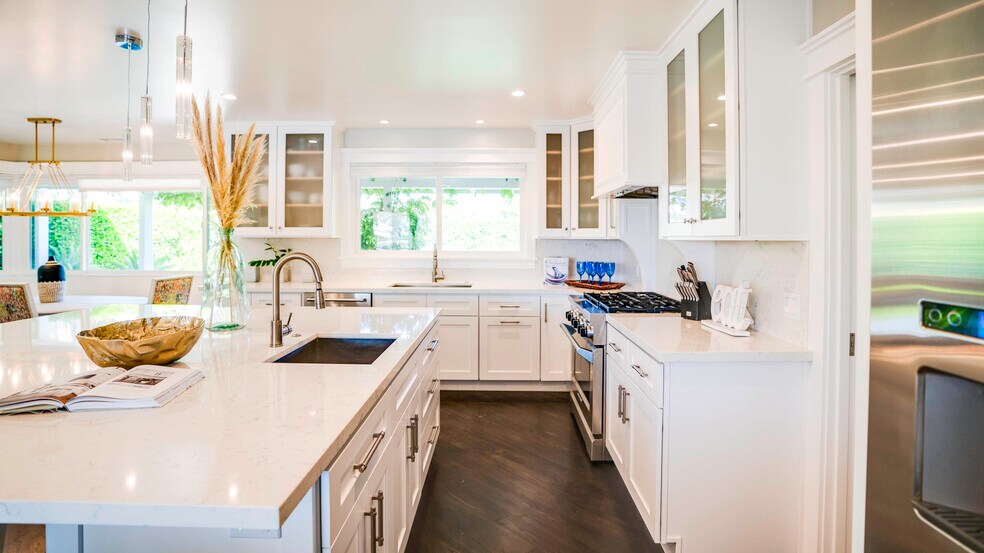 More Photos Of 4760 Calle Camarada, Santa Barbara Golf Course Driving Range For Sale