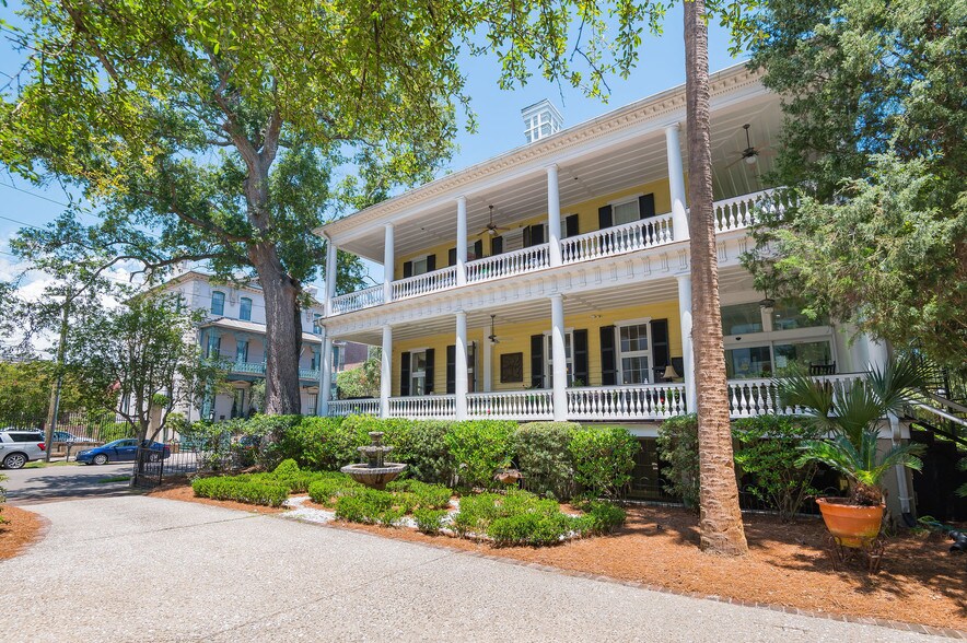 More Photos Of 117 Broad St, Charleston Hotel For Sale
