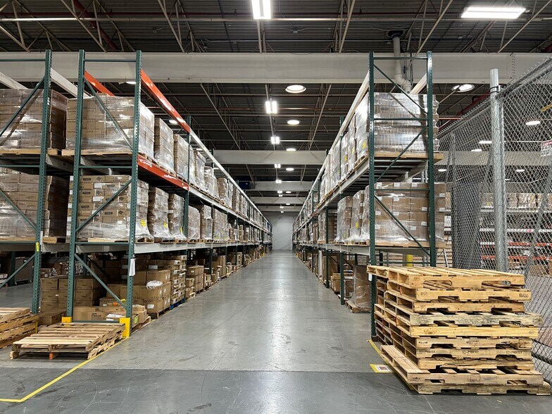 More Photos Of 2001 Mirro Dr, Manitowoc Manufacturing For Lease