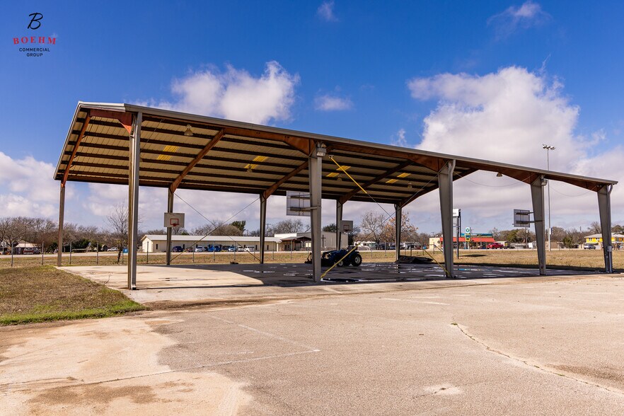 More Photos Of 601 Peterson Farm Rd, Kerrville Land For Sale