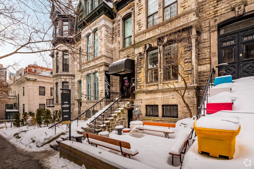 More Photos Of 3422 Rue Stanley, Montréal Hotel For Sale
