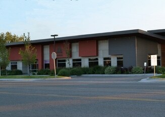 More Photos Of 201 N Maple Grove Rd, Boise Office For Lease