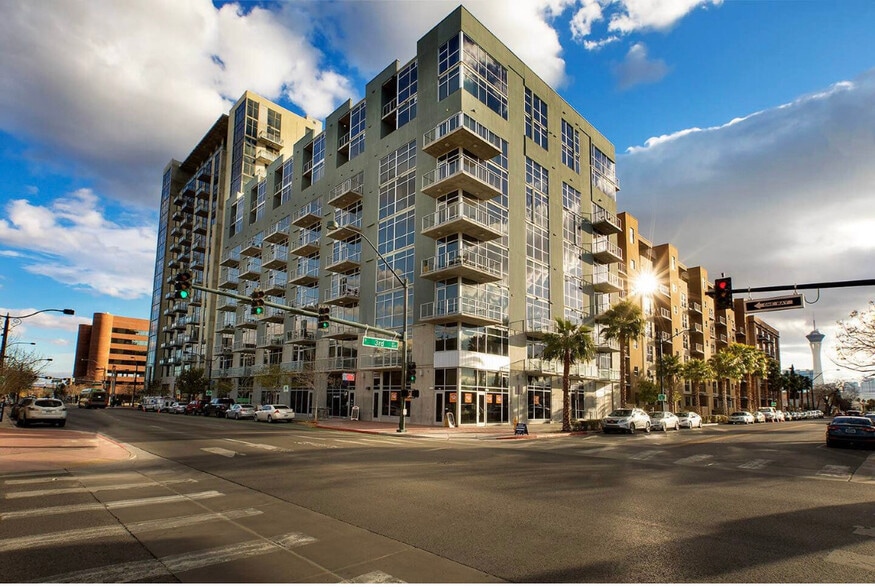 More Photos Of 353 E Bonneville Ave, Las Vegas Apartments For Sale