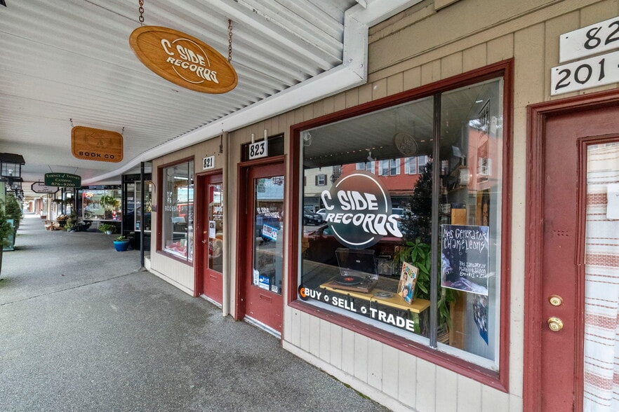 More Photos Of 821-825 Bay St, Port Orchard Storefront Retail Residential For Sale