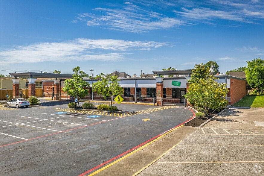 More Photos Of 2616 Blodgett St, Houston Office For Lease