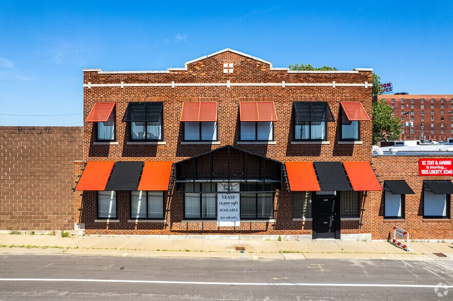 More Photos Of 1813-1831 Holmes St, Kansas City Light Distribution For Sale