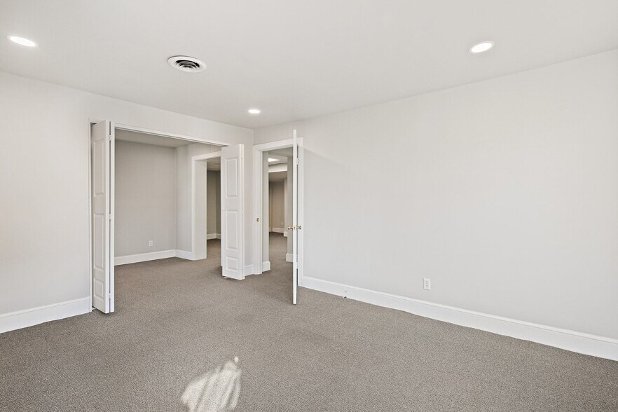 More Photos Of 229 E Main St, Westminster Office For Lease