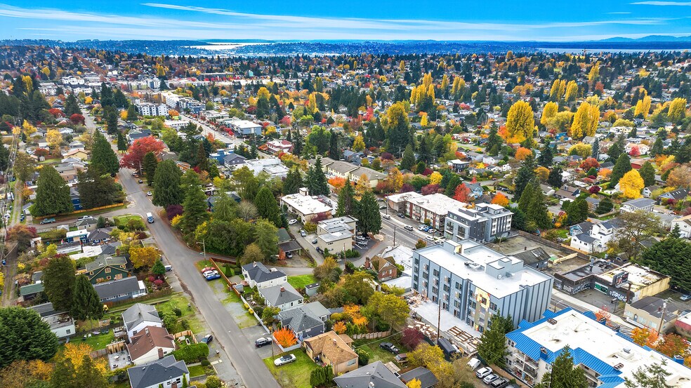 More Photos Of 9736 Greenwood Ave N, Seattle Apartments For Sale