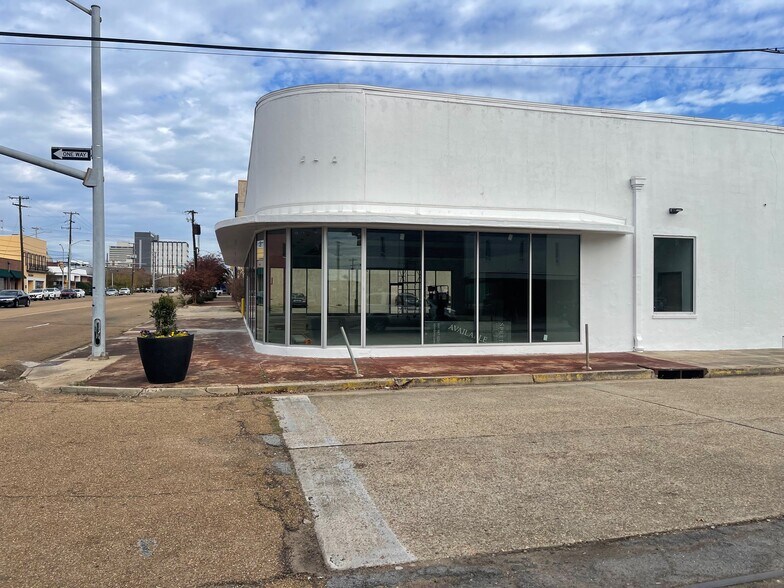 More Photos Of 430 S State St, Jackson Warehouse For Lease