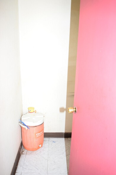 More Photos Of 128 E Sonora St, Stockton Freestanding For Sale