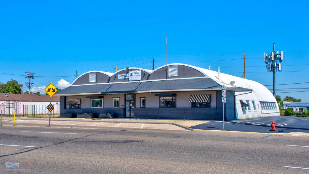 More Photos Of 2207-2209 9th St, Greeley Flex For Sale