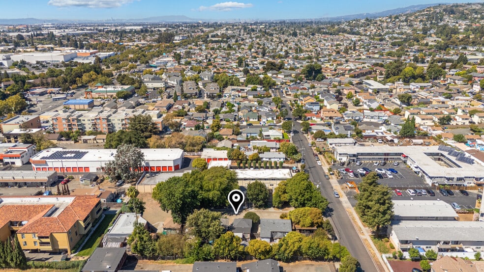 More Photos Of 16005 Mateo St, San Leandro Apartments For Sale