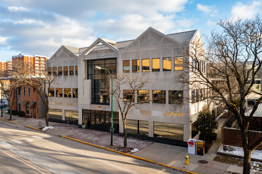 Primary Photo Of 260 E Brown St, Birmingham Medical For Lease