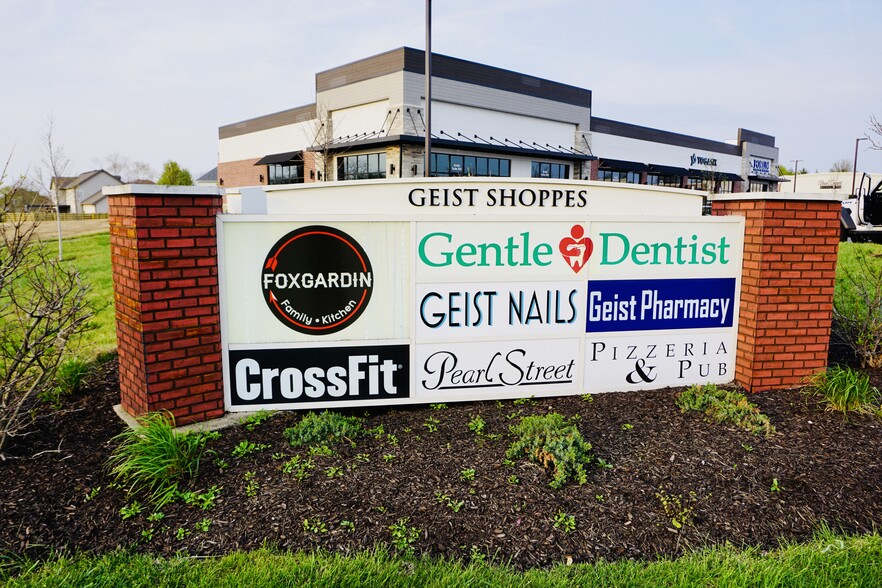 More Photos Of 10470 Olio Rd, Fortville Freestanding For Lease