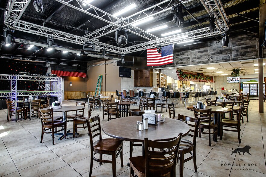 More Photos Of 701 E 50th St, Lubbock Restaurant For Sale