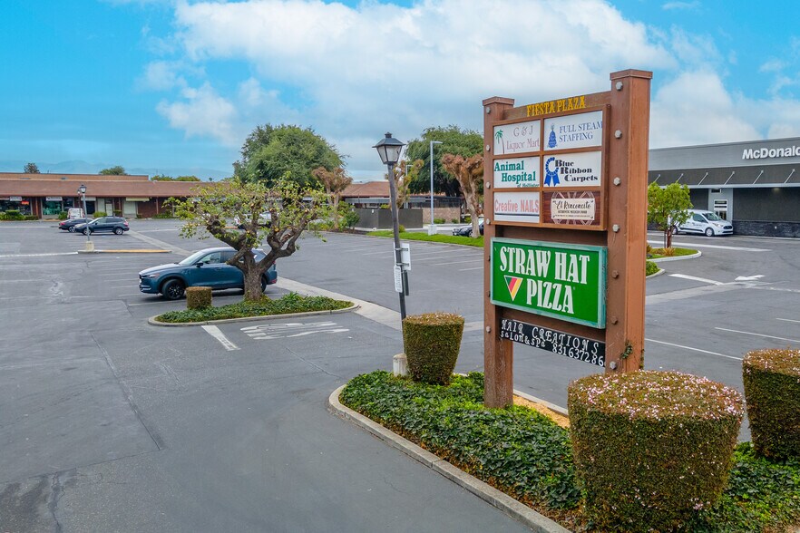 More Photos Of 191 San Felipe Rd, Hollister Unknown For Lease