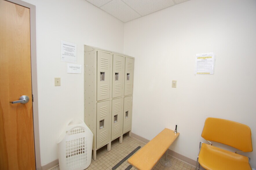 More Photos Of 105 W Houghton Ave, West Branch Medical For Sale
