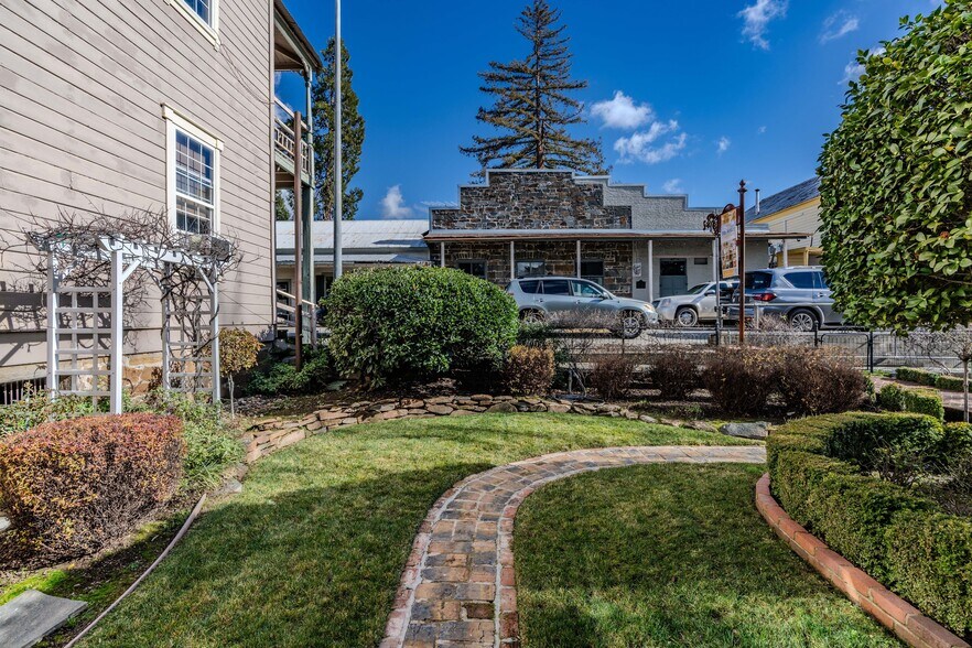 More Photos Of 77 Main St, Sutter Creek Hospitality For Sale