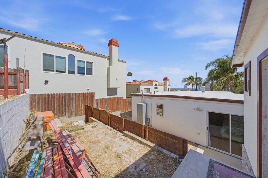 More Photos Of 714 W 38th St, San Pedro Land For Sale