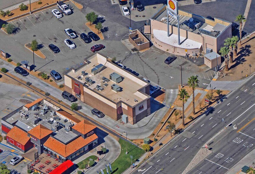 More Photos Of 2860 Lenwood Rd, Barstow Restaurant For Sale