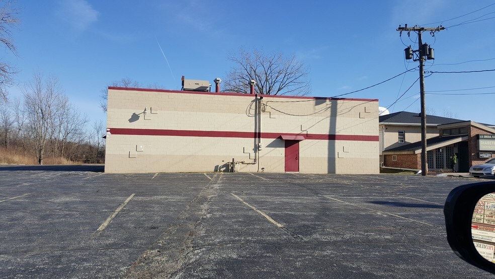 More Photos Of 7897 Taft St, Merrillville Lodge Meeting Hall For Lease