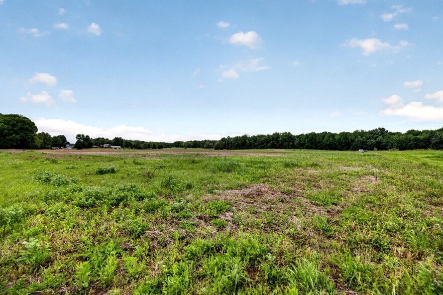 More Photos Of 8003 Henry Clay Blvd, Liverpool Land For Lease