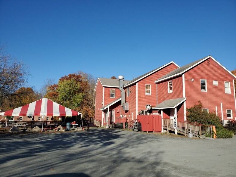 More Photos Of 23 Bridge St, West Lebanon Restaurant For Sale