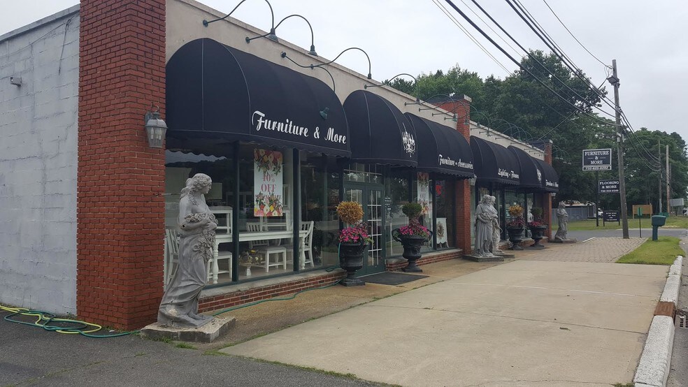 More Photos Of 1035 US Highway 9, Howell Storefront Retail Office For Lease