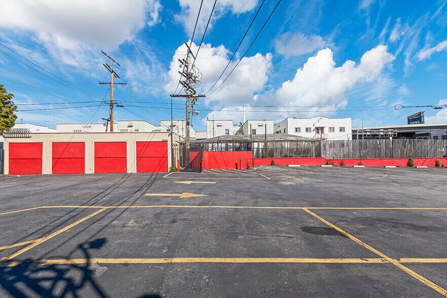 More Photos Of 3840 Figueroa St., Los Angeles Land For Lease
