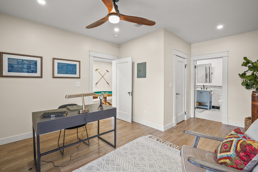 More Photos Of 844 E Kensington Rd, Los Angeles Specialty For Sale