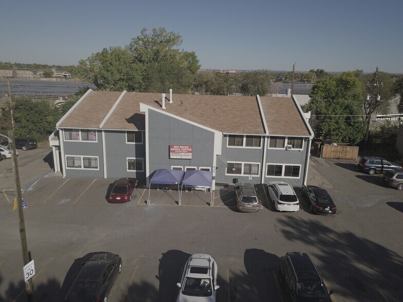 More Photos Of 620 Miller Ct, Lakewood Freestanding For Lease