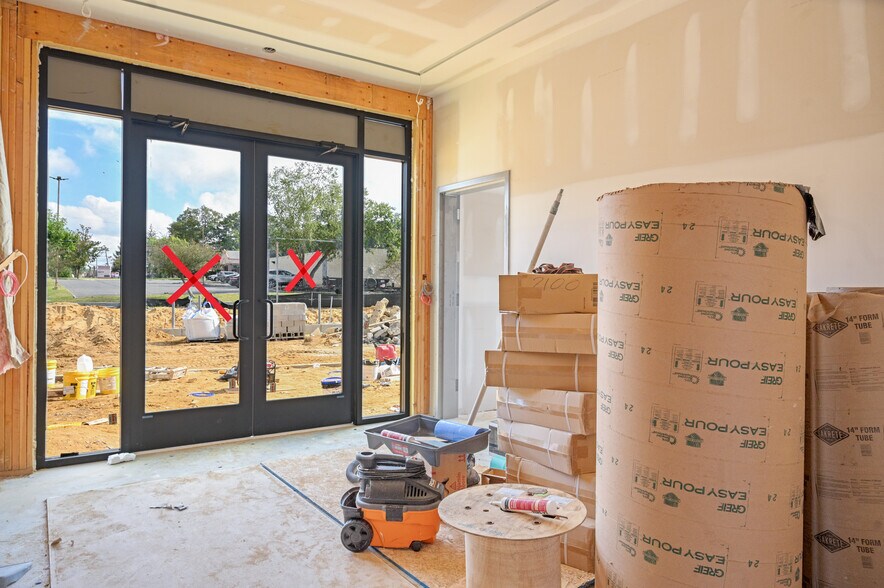 More Photos Of 2100 W County Line Rd, Jackson Office For Lease