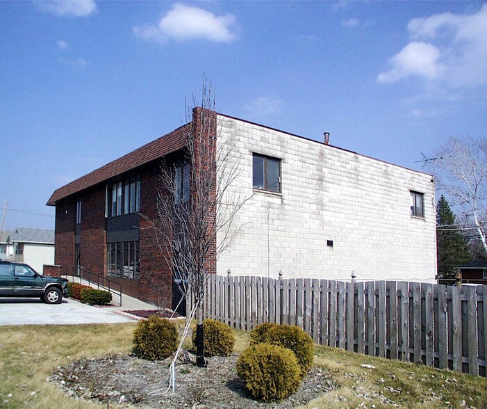 More Photos Of 3201 Union Ave, Steger Office For Lease