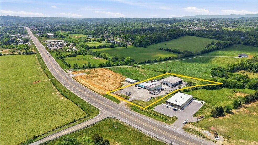 More Photos Of 7741 Maynardville Pike, Knoxville Industrial For Sale