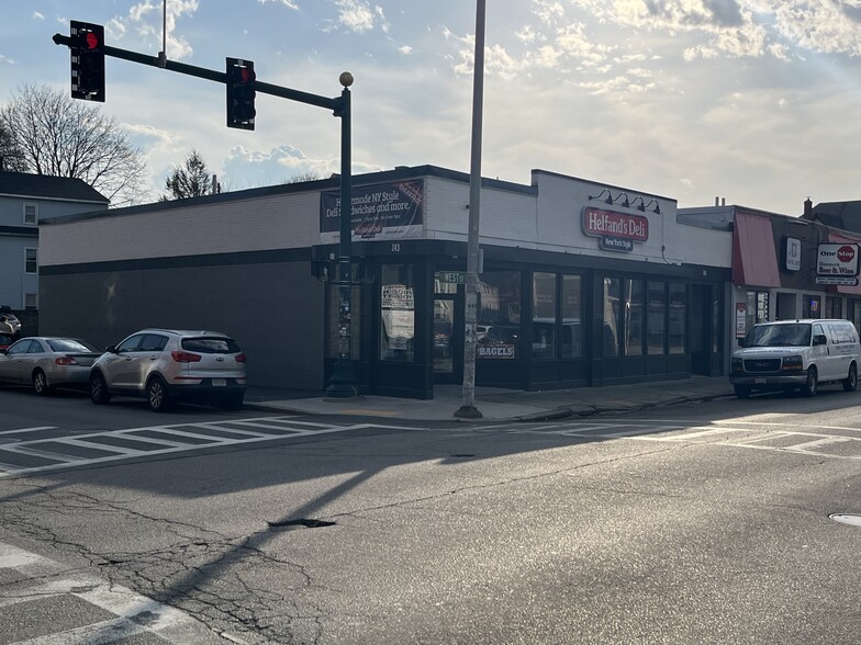 Primary Photo Of 143 Highland St, Worcester Restaurant For Lease