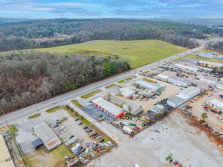 More Photos Of 2828 Jordan Ln NW, Huntsville Auto Repair For Sale