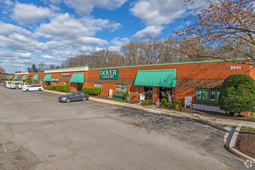 More Photos Of 1041 State Route 3 N, Gambrills Showroom For Lease