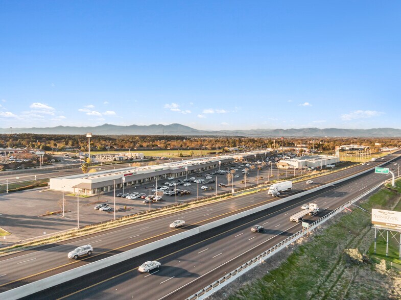 More Photos Of 1699-1981 State Highway 273, Anderson Supermarket For Sale
