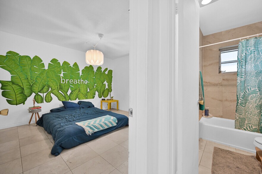 More Photos Of 759 Meridian Ave, Miami Beach Apartments For Sale