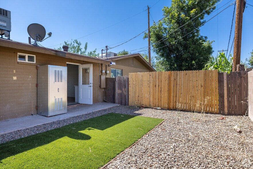 More Photos Of 510 N Horne, Mesa Apartments For Sale