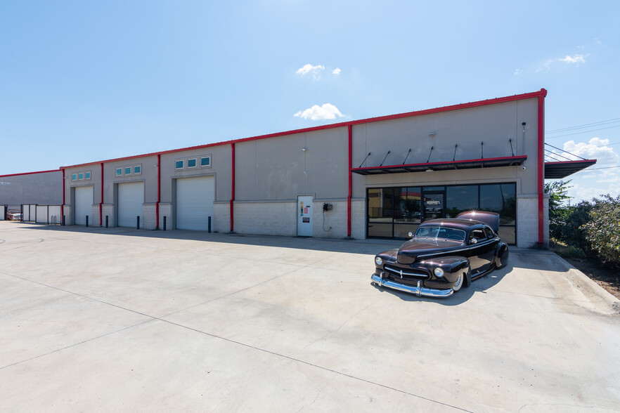 Primary Photo Of 1131 S Loop 4, Buda Warehouse For Sale