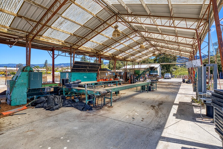 More Photos Of 400 Casserly Rd, Watsonville Land For Lease