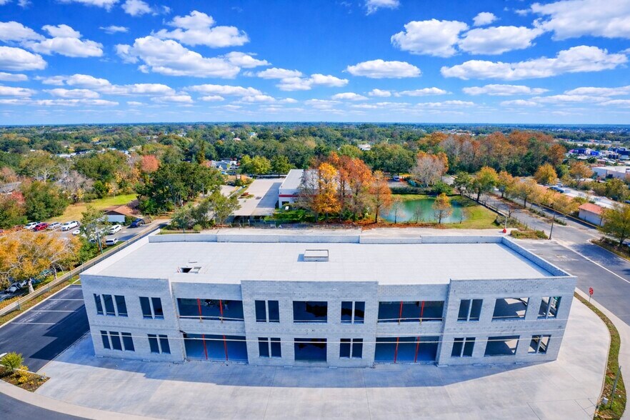 More Photos Of 950 S Dillard St, Winter Garden Serviced Offices For Lease